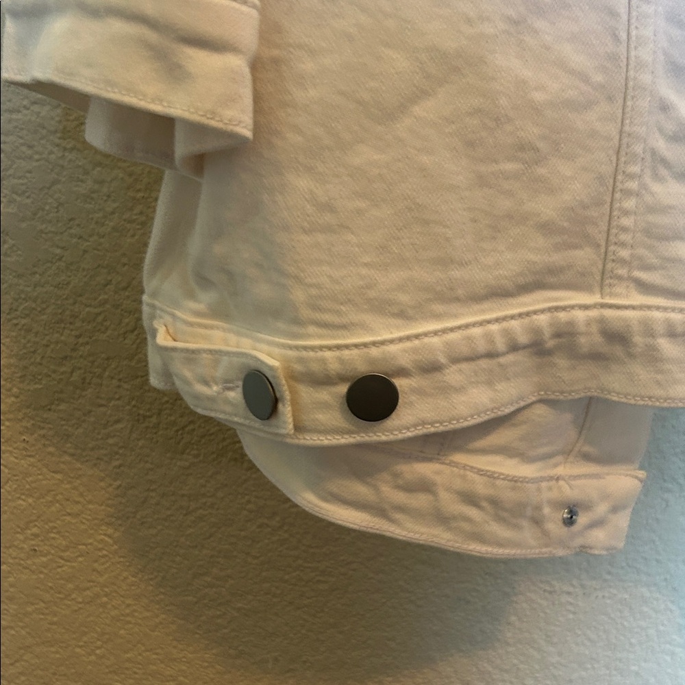 Torrid White Puff Sleeve Jean Jacket - Picture 5 of 6